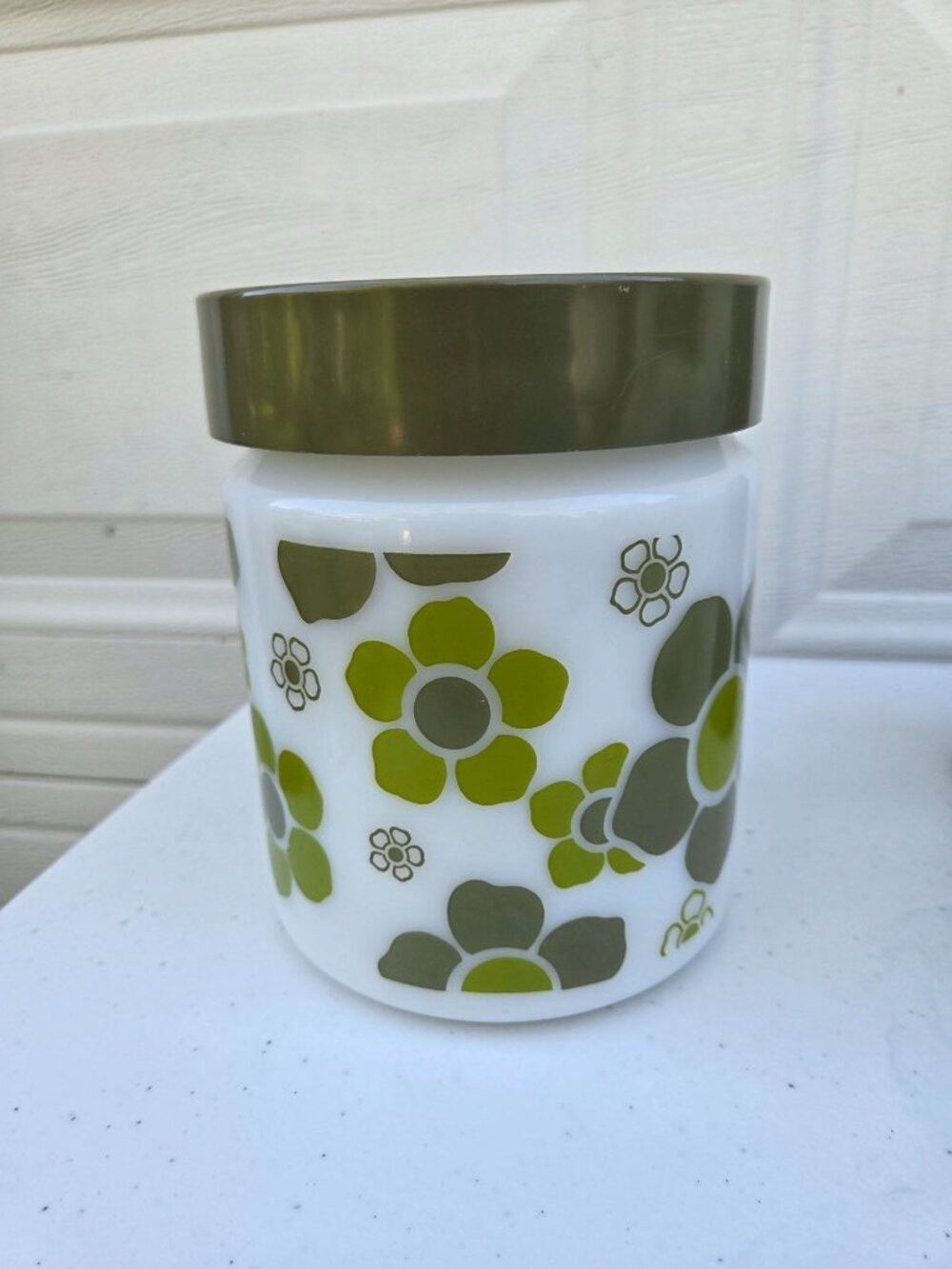 Vintage Anchor Hocking Crazy Daisy Canister 6 1/2" Milk Glass With Olive Green L